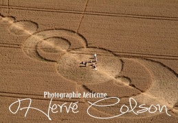Insolite - montre les photos à la racine de cet album Insolite